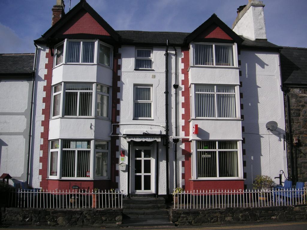 Ty Newydd Guest House Trefriw Exterior photo